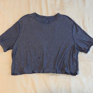 Lululemon cropped T-shirt